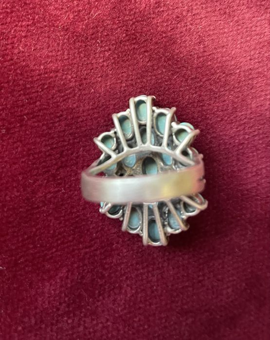 Стильна срібна каблучка з бірюзой