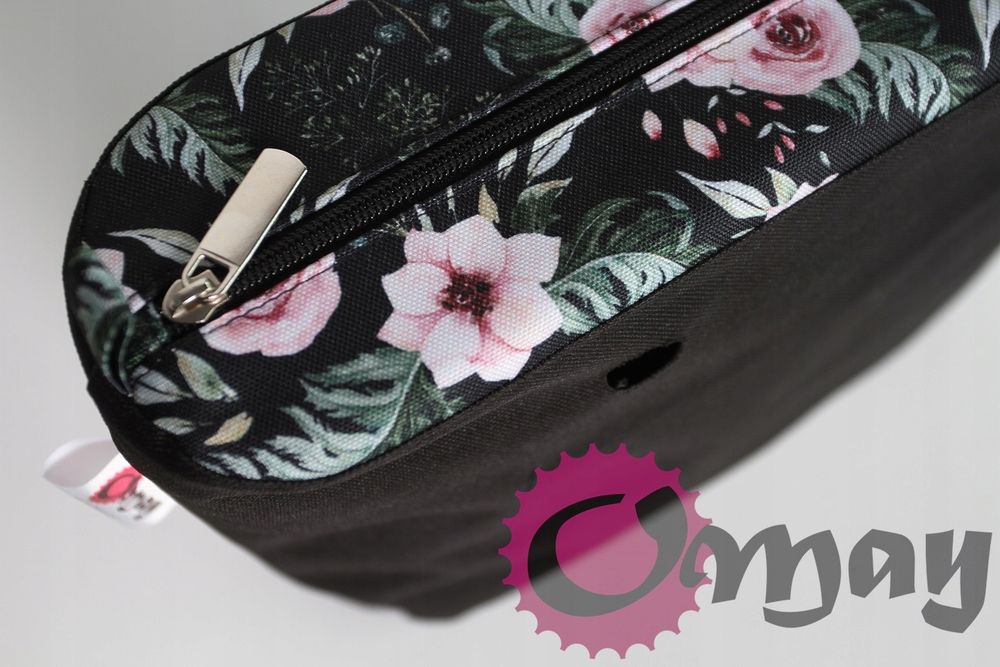 Czarny organizer do OBAG MINI róż pudrowy róże 2 kieszenie wkład OMAY