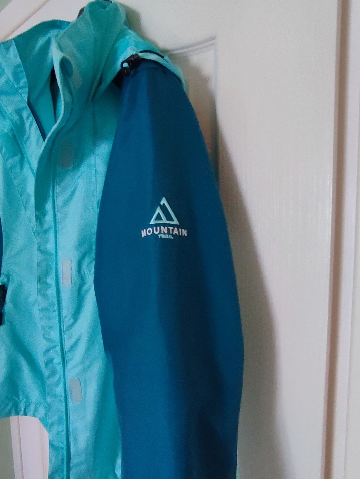 Kurtka outdoorowa damska, przeciwdeszczowa rozmiar M