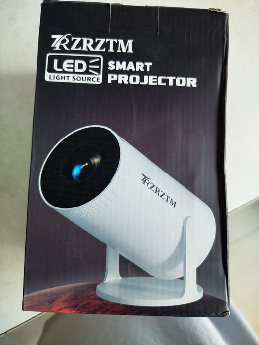 Продам новий проєктор