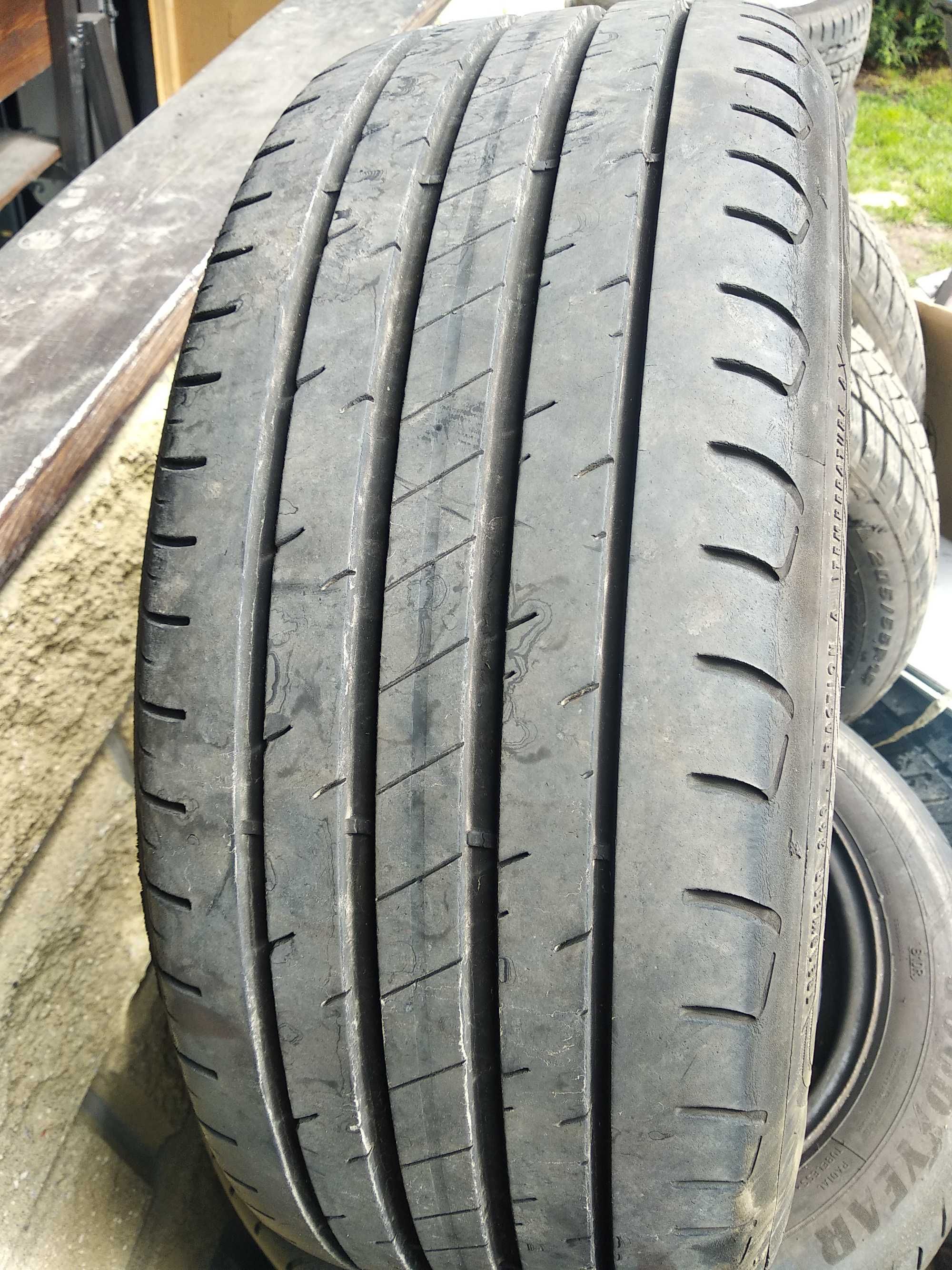 Автошини резина 205/55 R- 16