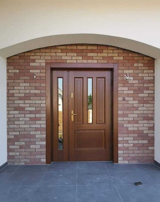 Drzwi zewnętrzne dębowe z montażem producent