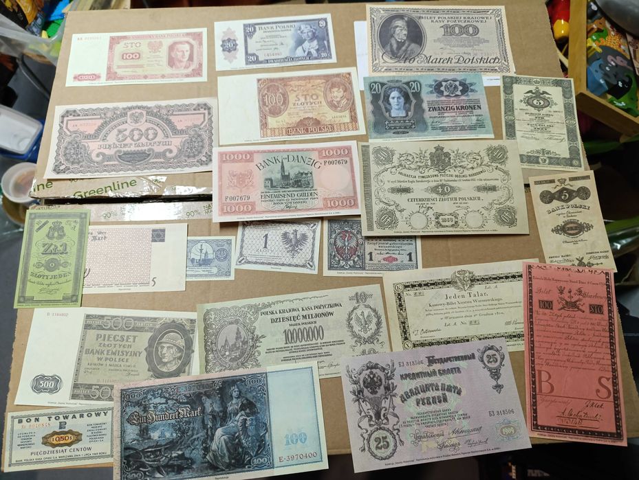 Banknoty polskie - Niezwykła historia kraju i pieniądza - komplet 22