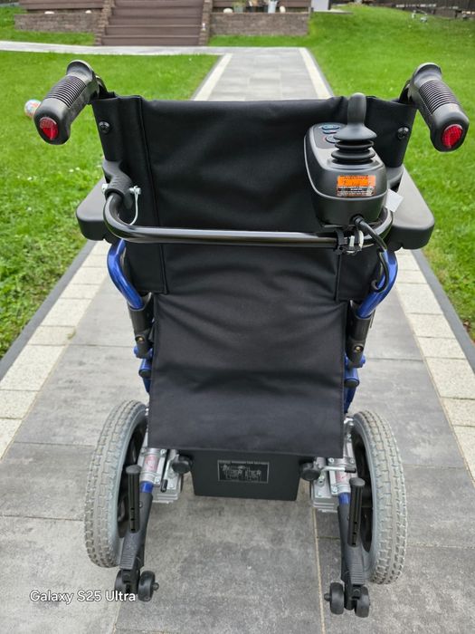 Wózek inwalidzki elektryczny duży zasięg 32km.