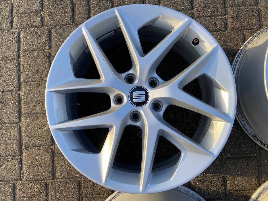 Felgi Seat Leon FR 7,5x18 ET51 5x112
