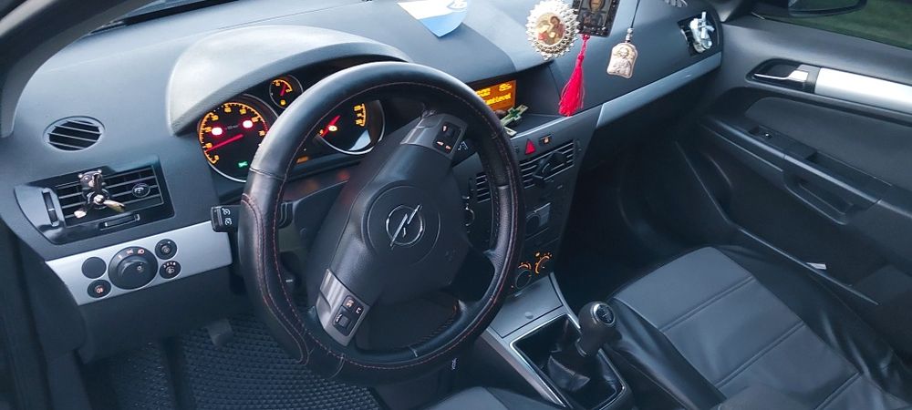 Opel Astra h 1.6 benzin