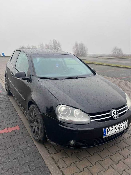 Volkswagen Golf V