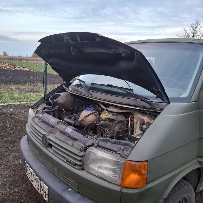 Продам автомобіль Volkswagen T4