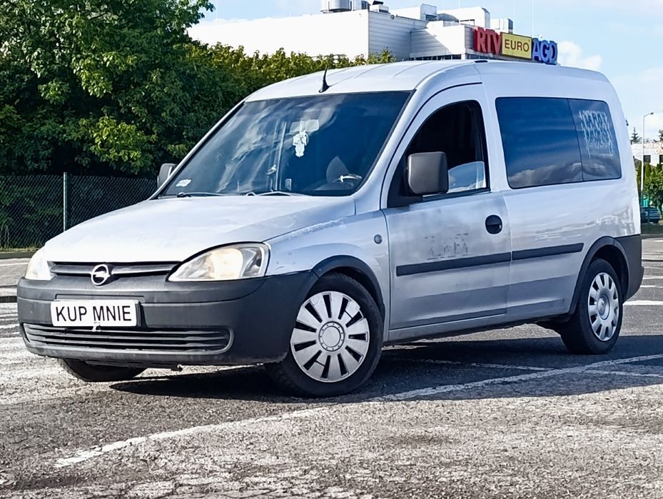 Opel Combo 1.7D // 2008 // 5-Osób // Klima // Zamiana //

Samochód zar