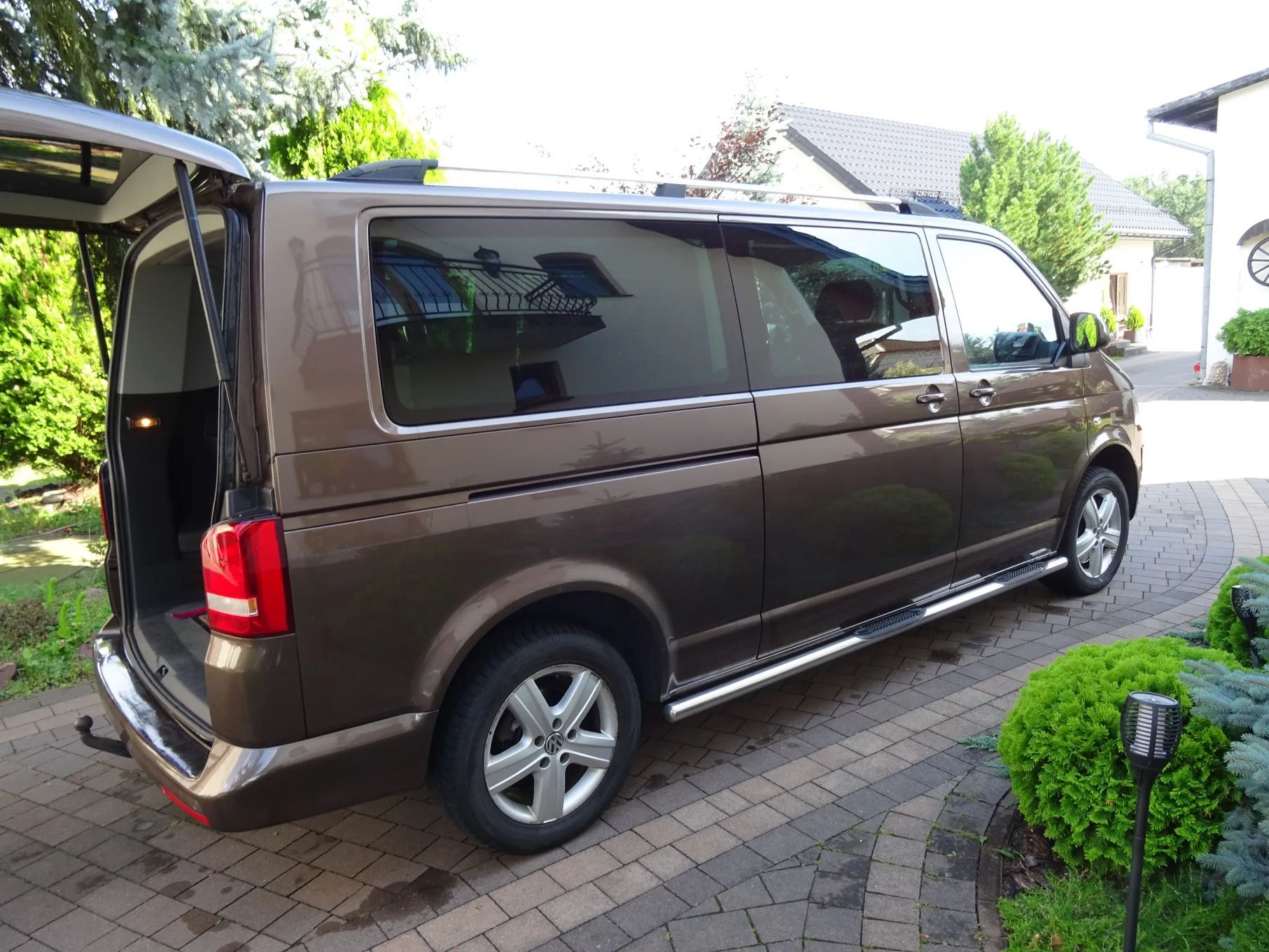 Volkswagen Multivan Volkswagen Multivan Caravelle idealny stan, niski przebieg