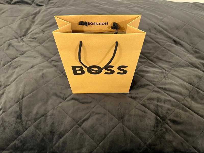 Camisola Hugo Boss Com Gola Redonda Em Algodão