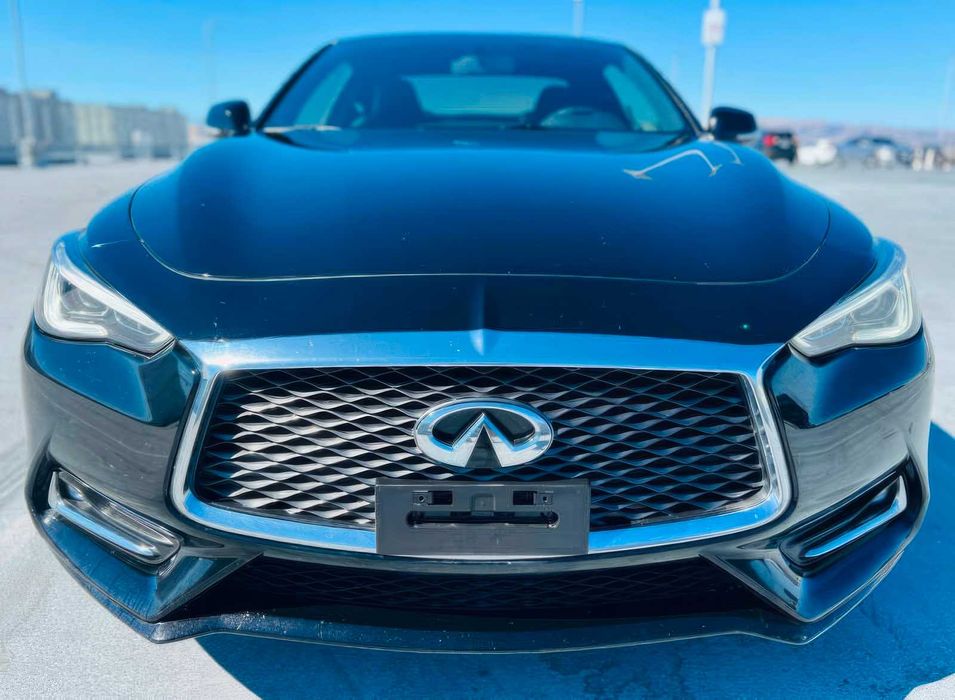 Infiniti Q60      2017