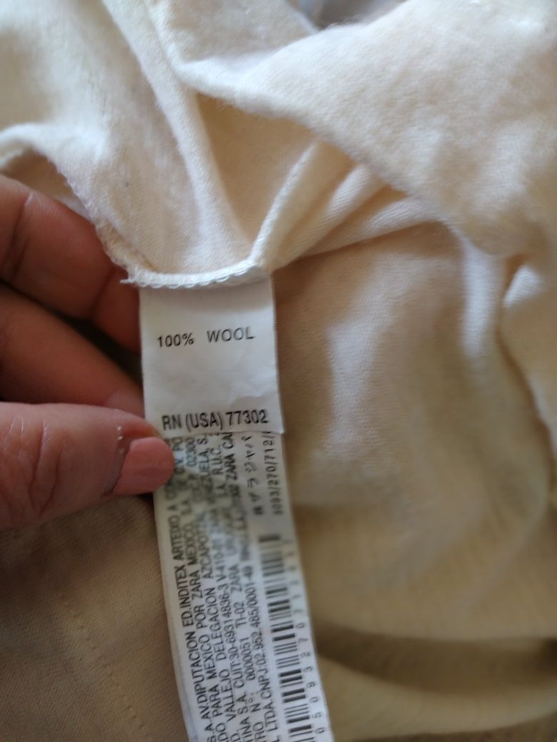 Camisola marca Zara