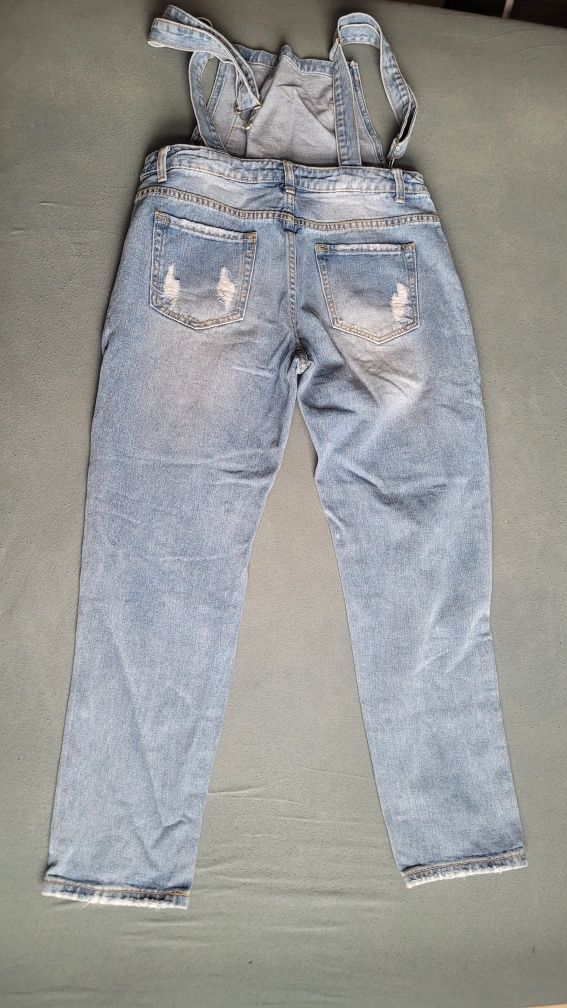 Damskie jeansowe spodnie ogrodniczki rozmiar S