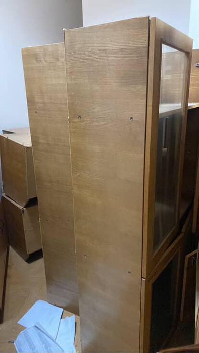 мебель столы и шкафы  бесплатно