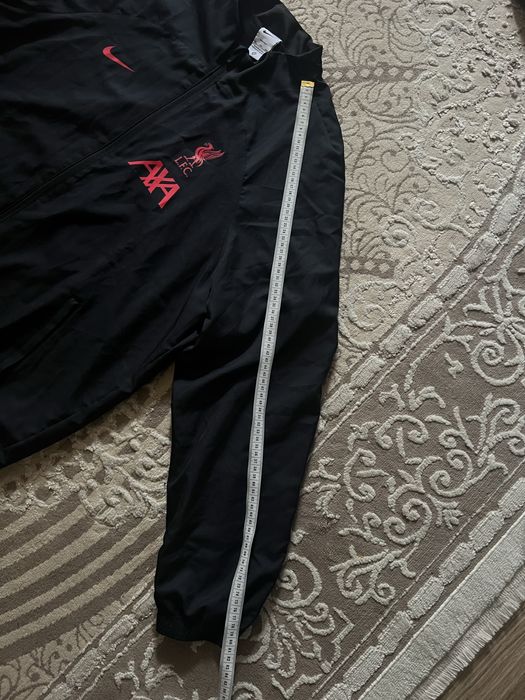 Чоловіча оригінальна вітровка Nike Liverpool AXA XL-XXL розмір