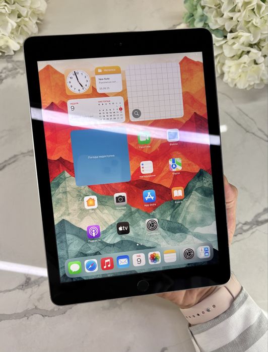 Чудовий iPad 6 32GB Space Gray Neverlock Wi-Fi (Магазин Гарантія)