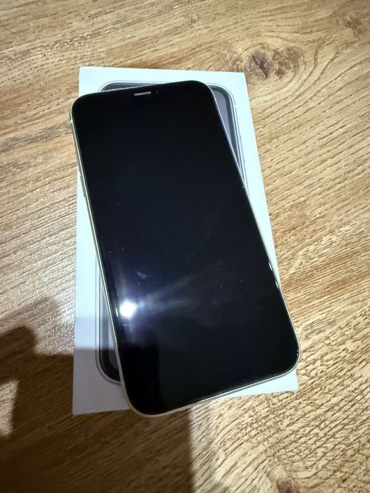 iPhone XR 64 GB | Stan bardzo dobry | Bateria 73% | OKAZJA!