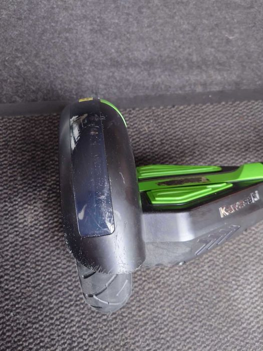 Kawasaki KX-PRO 10.0D DUŻE KOŁA elektryczna deskorolka