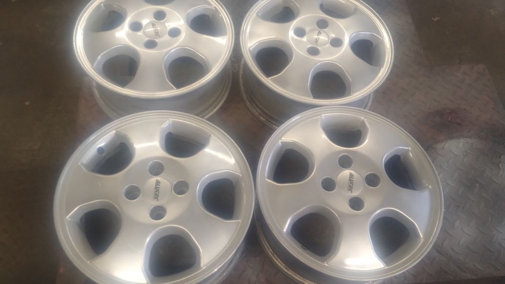 4x100 15  felgi aluminiowe  opel toyota fiat grande Punto honda felgi