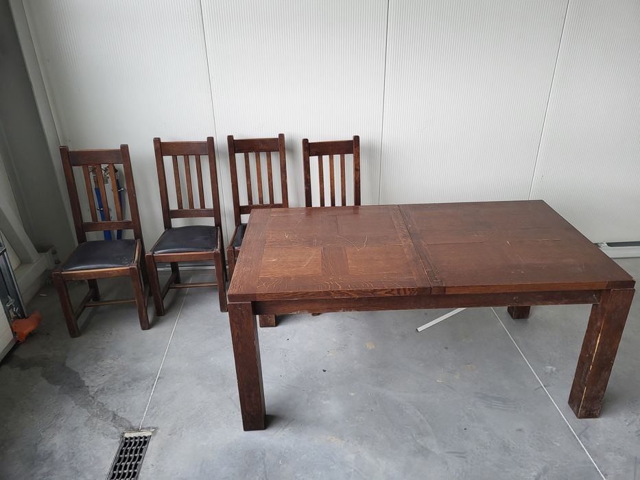 Stół drewniany + 4 krzesła