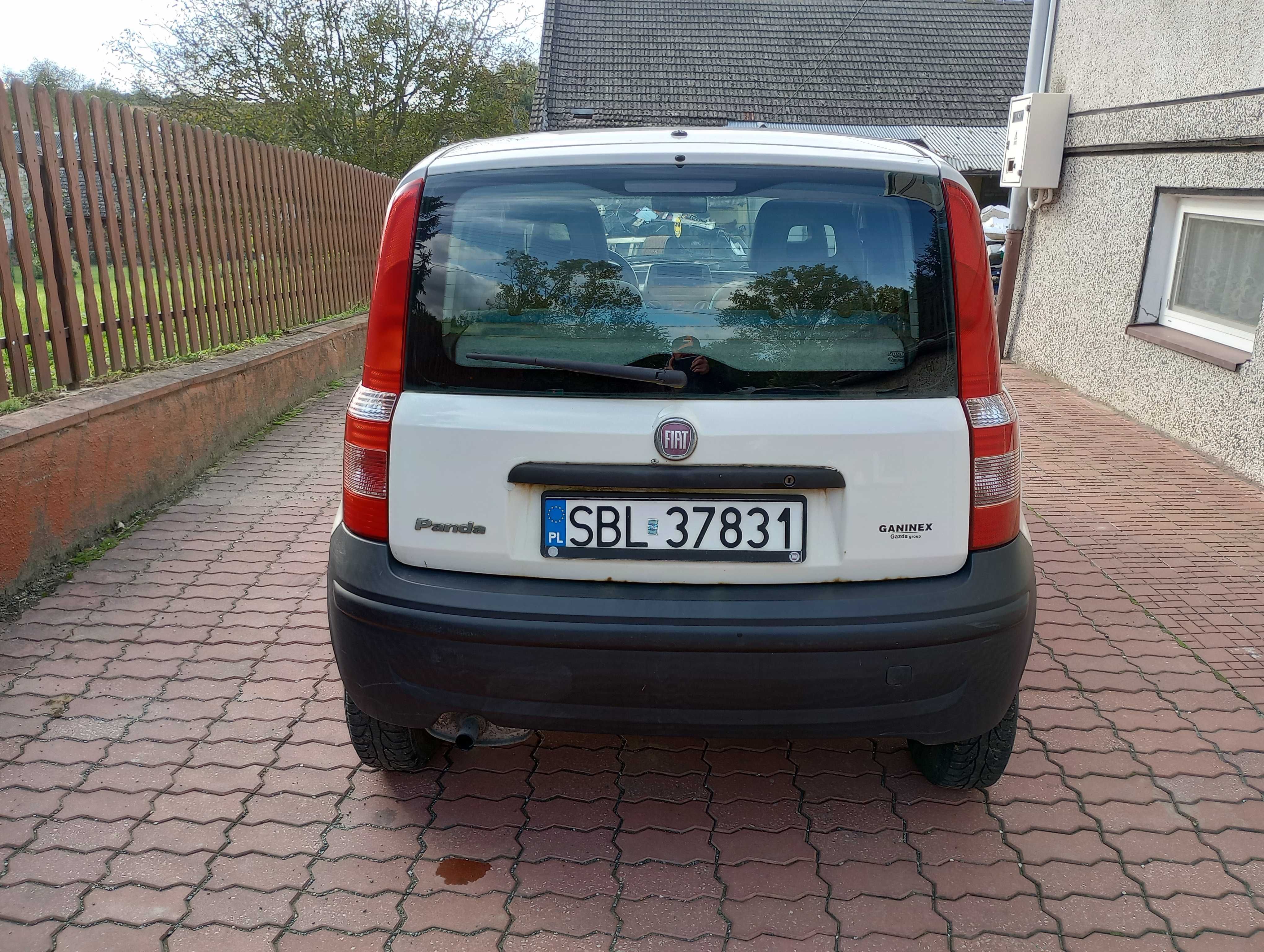 Fiat Panda 1.2i z 2008 roku