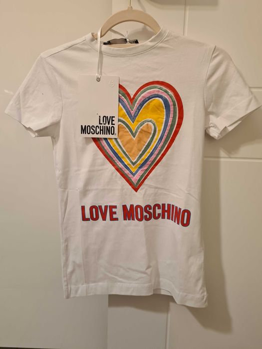 T shirt Love Moschino