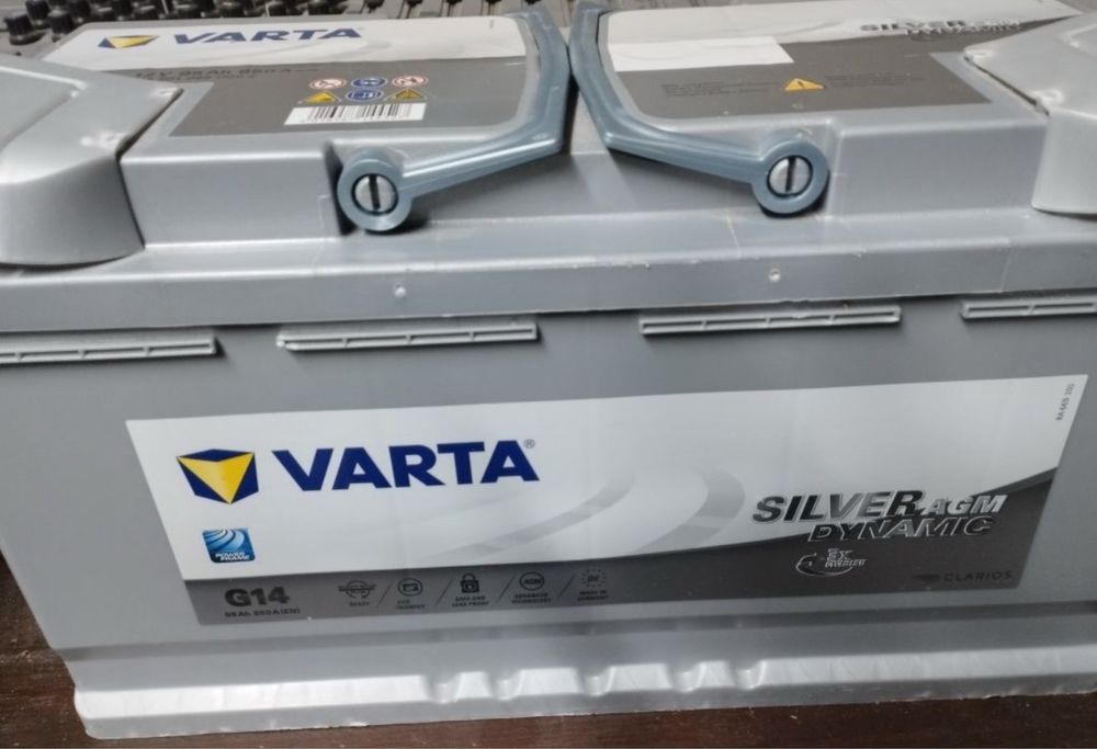 Акумулятор Varta Silver AGM