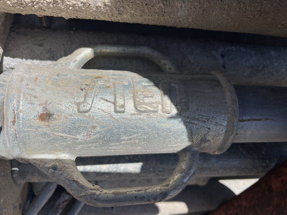 Prumos galvanizados sten