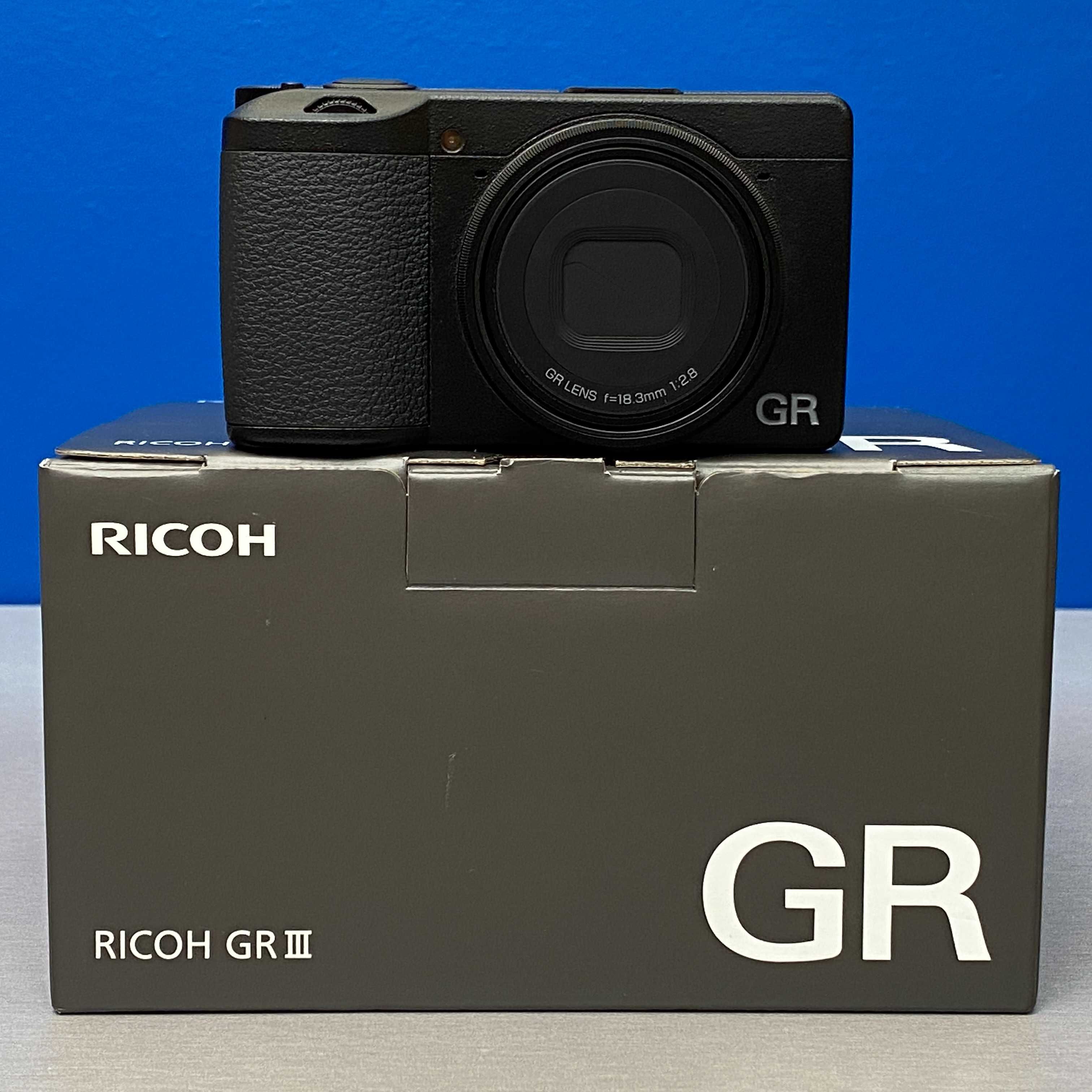 RICOH GR III (24.2MP) - 3 ANOS DE GARANTIA