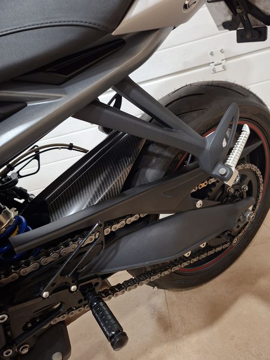 Triumph street triple 675