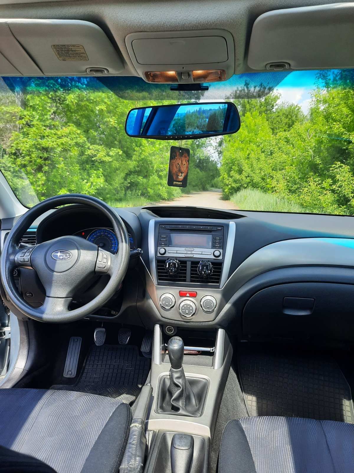 Автомобіль SUBARU Forester