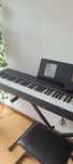 Piano Com muito pouco uso