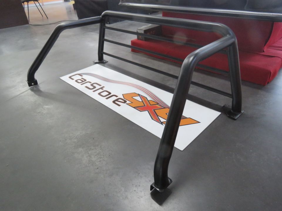 Rollbar em preto matte Isuzu D Max Com protecção Vidro