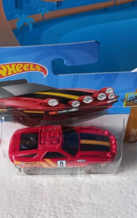 TH (treusure Hunt) Porsche 928s safari hot wheels