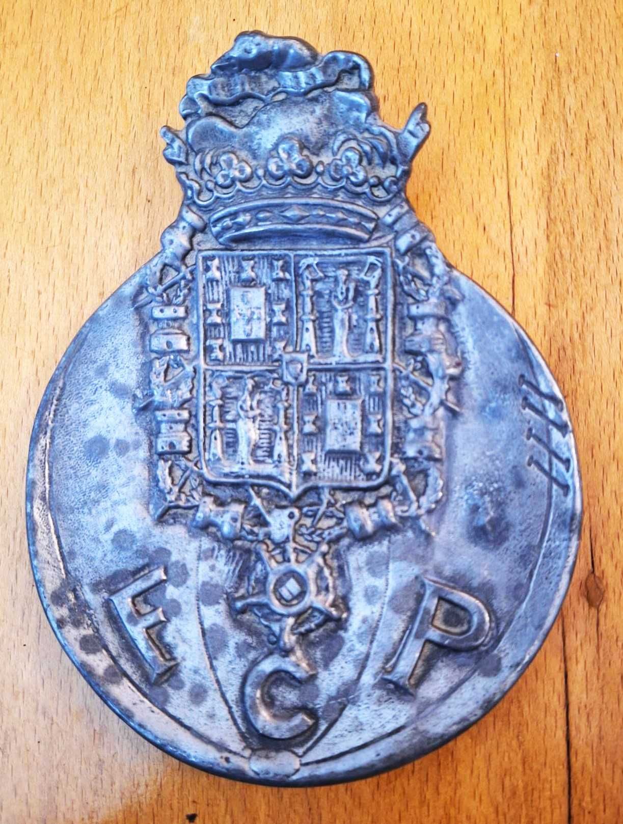 Emblema do FCPorto em estanho