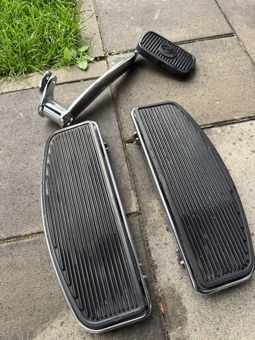 Платформи підніжки + педаль гальма Harley Davidson Street/Road Glide