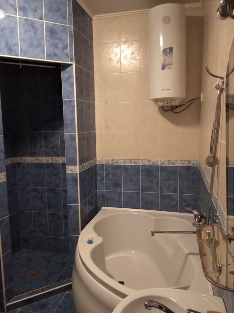 Продаеться будинок 256м2 в Старому Білоусі