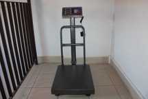 Waga magazynowa przemysłowa sklepowa platforma elektorniczna LCD 300kg