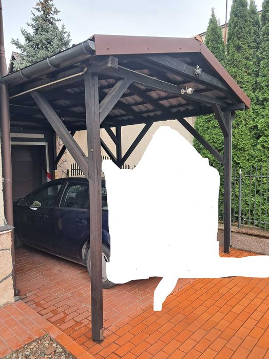 Bale drewniane na wiatę przed garaż lub taras