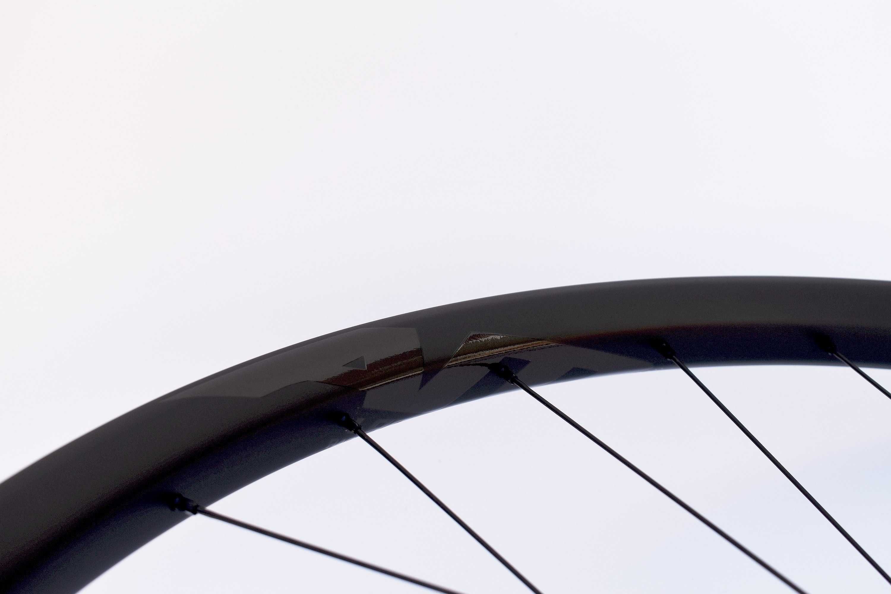 NOWE koła CARBON 29" SRAM xD 1720g szer. wew. 30mm Boost kpl przód tył
