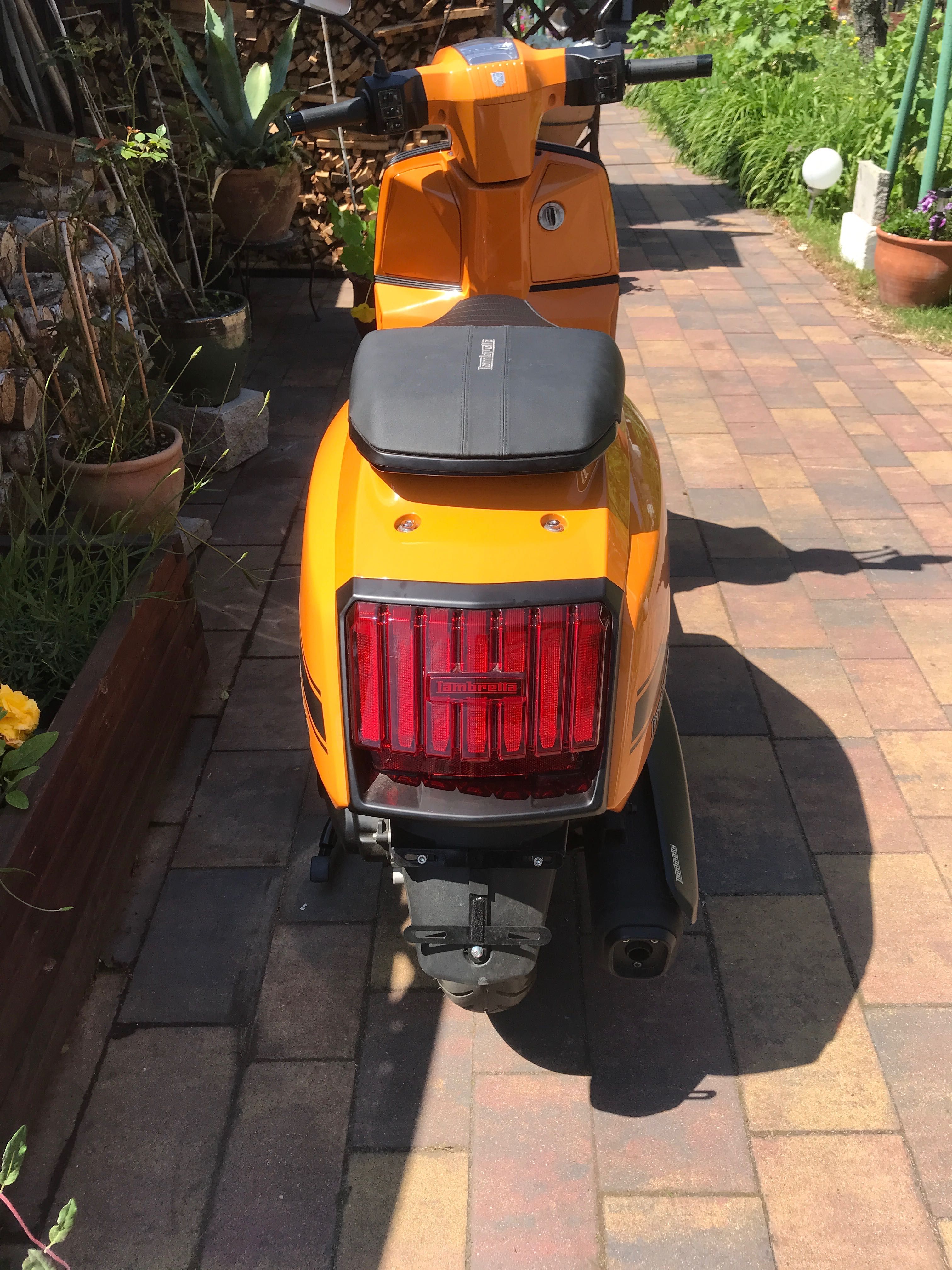 Skuter Lambretta x300 800km nie Vespa