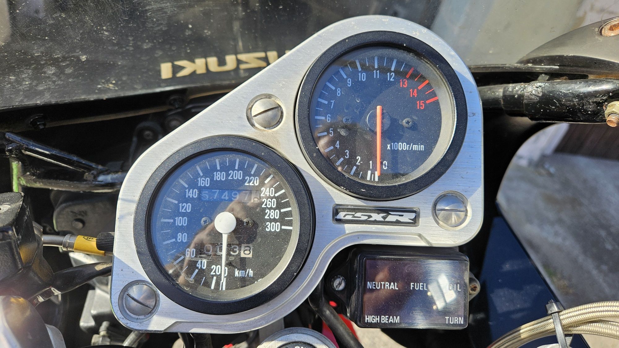 Suzuki GSX-R 1100 GV73C ostatni olejak, stan BDB