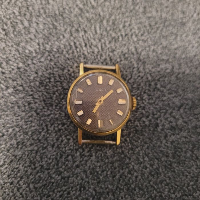 Zabytkowy zegarek luch Vintage