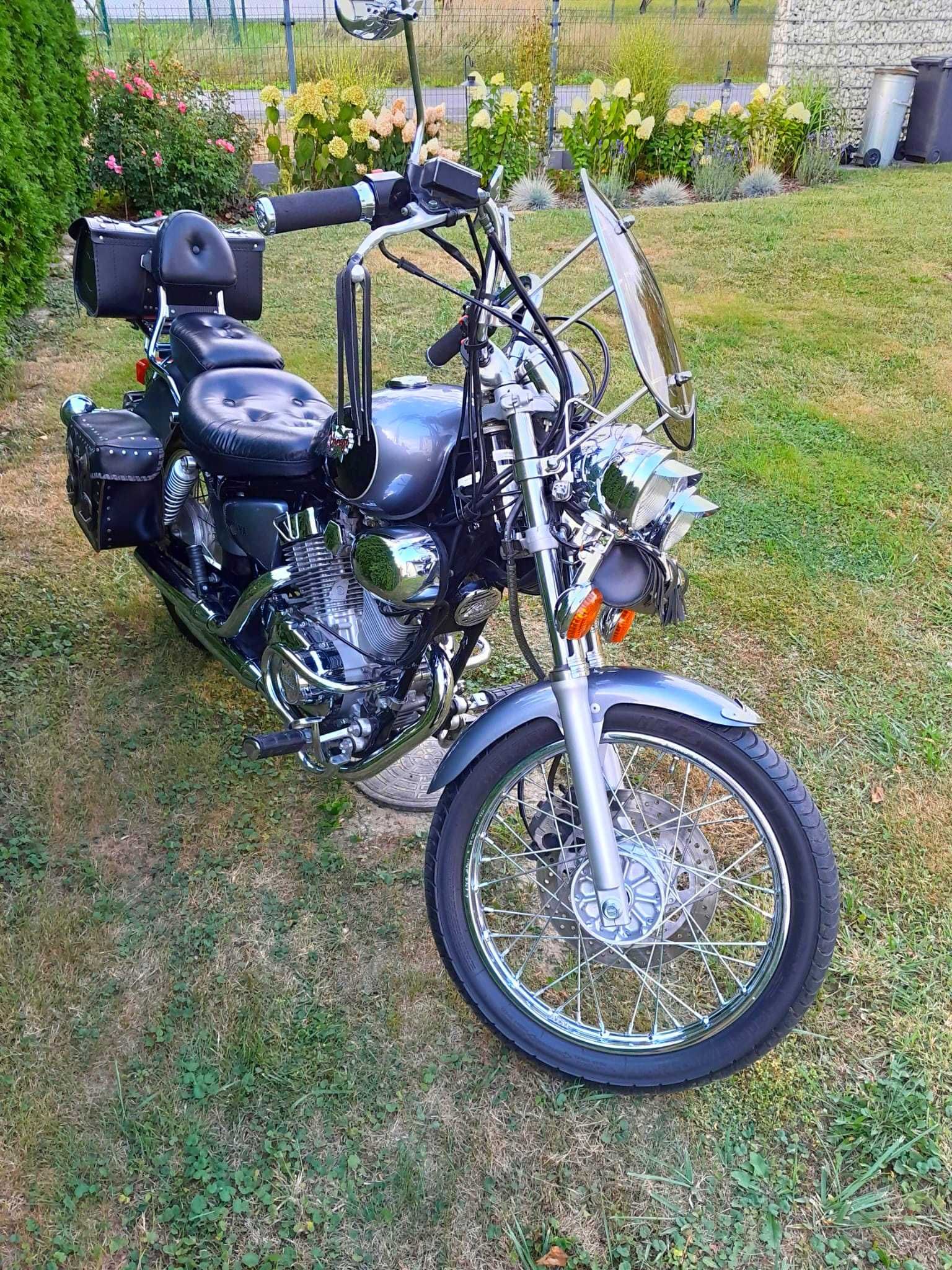 Yamaha Virago 125