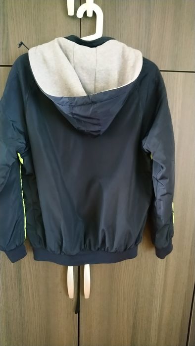 Casaco dupla face. 10-12 anos