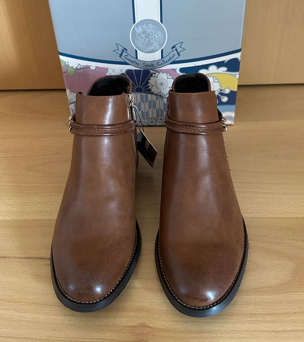 Botas Castanhas Nº 38 Novas