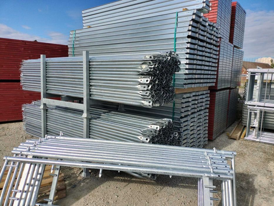 Rusztowanie 15x10,5   150m2 system plettac