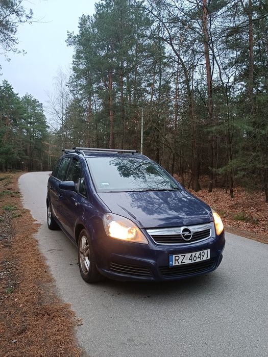 Opel Zafira b 1.6 Gaz ważny do 2033!