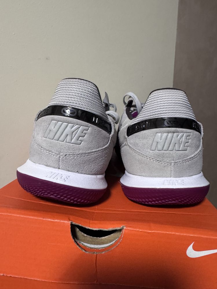 Футзалки кеди Nike street gato !!!оригінал!!!